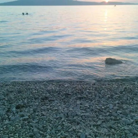 One-bedroom Near Apartament