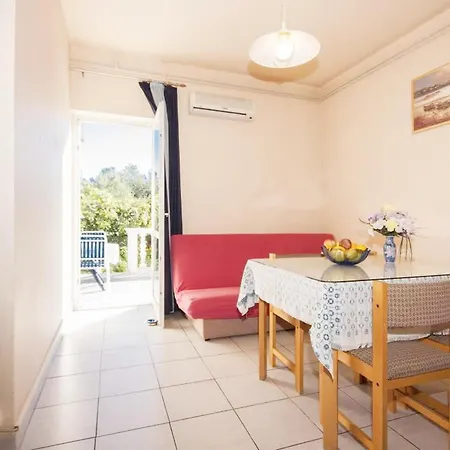 One-bedroom Near *