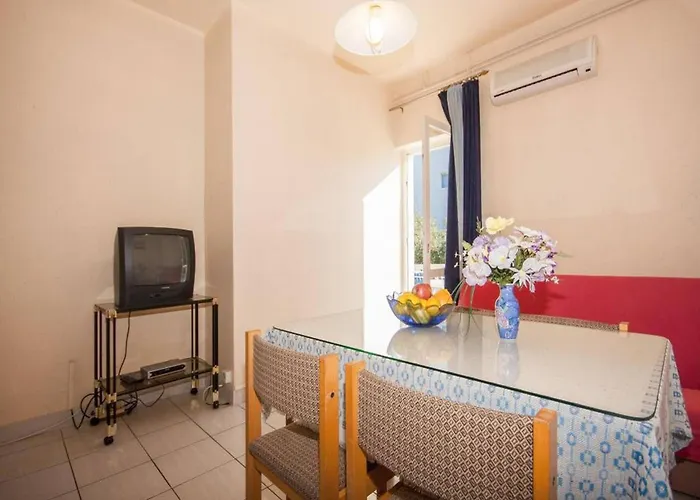 Apartament One-bedroom Near *