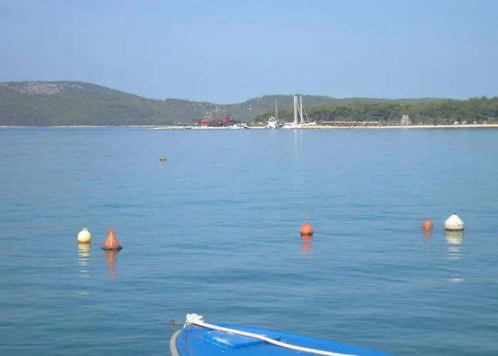 One-bedroom Near Brodarica (Sibenik-Knin)