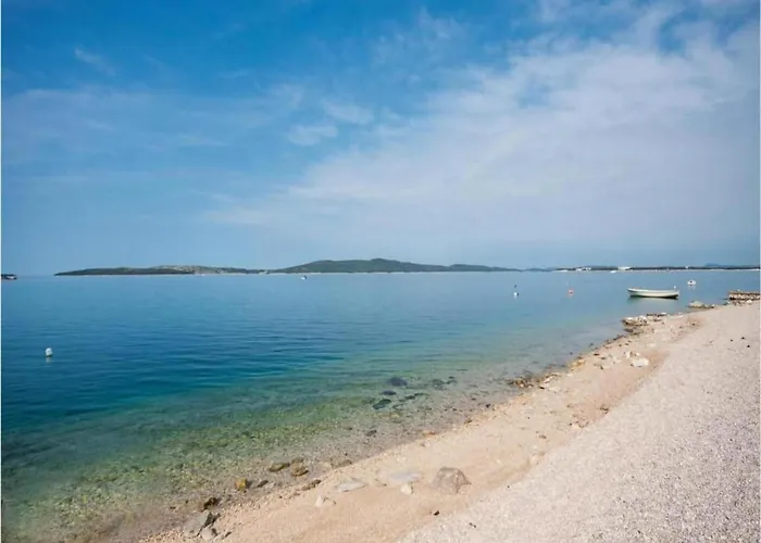 Appartement One-bedroom Near *