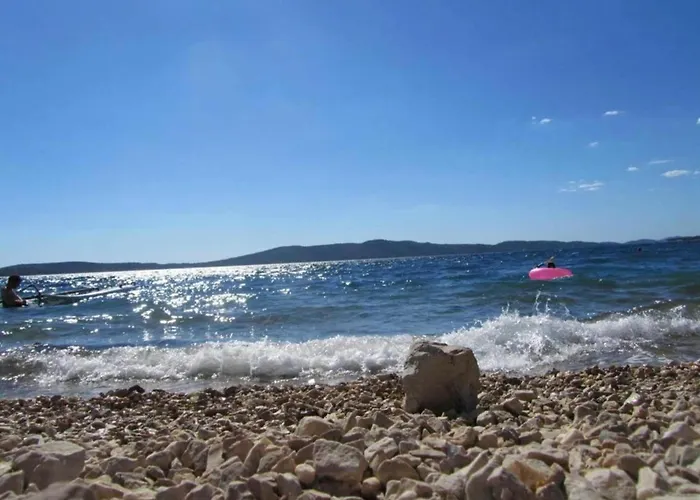 One-bedroom Near Appartement