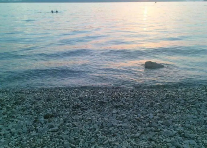 One-bedroom Near Apartament